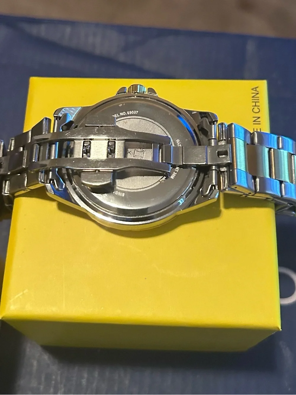 Invicta Men's Gold and Silver Stainless Steel Bracelet Watch with Black Dial